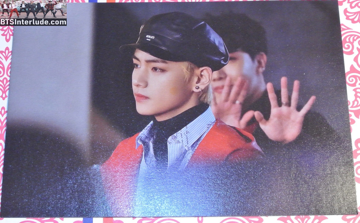 BTS POSTCARD FANSITE V KIM TAEHYUNG 김태형 BLACK BERET RED JACKET