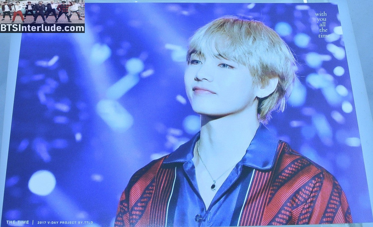 BTS POSTCARD FANSITE V KIM TAEHYUNG 김태형 BLOND HAIR RED BLACK SATIN ROBE TAE TAE LAND FANSITE THE TIME