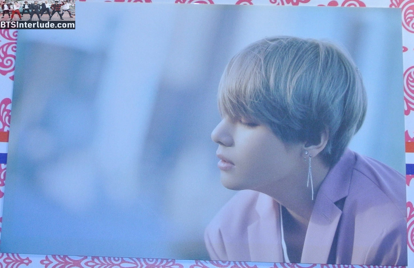 BTS POSTCARD OFFICIAL V KIM TAEHYUNG 김태형 DICON PHOTO SHOOT PINK JACKET PROFILE 4" X 6"