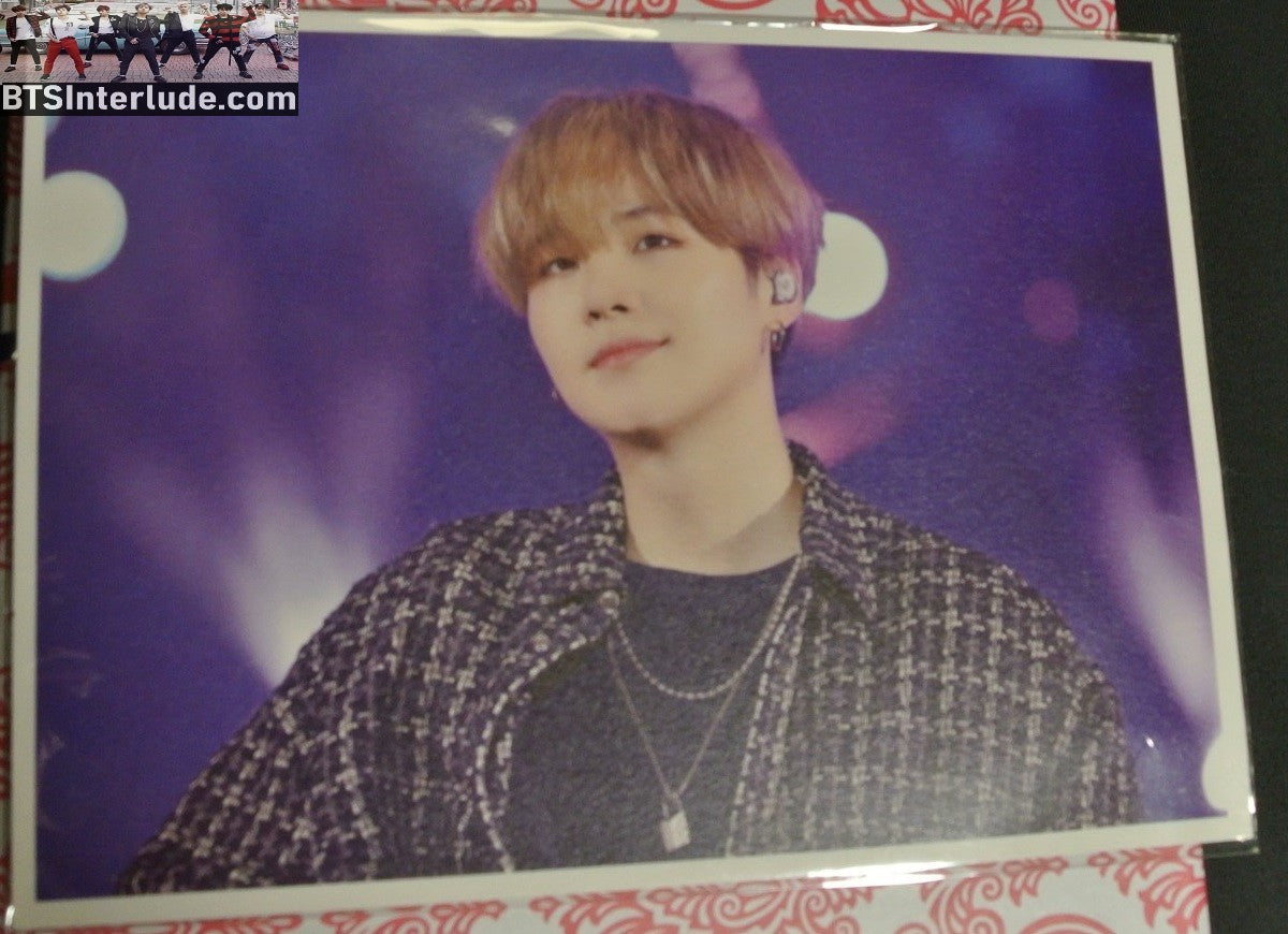 BTS POSTCARD FANSITE SUGA MIN YOONGI 민윤기 BLONDISH HAIR CHECKED JACKET 5" X 7" FANSITE PHOTO