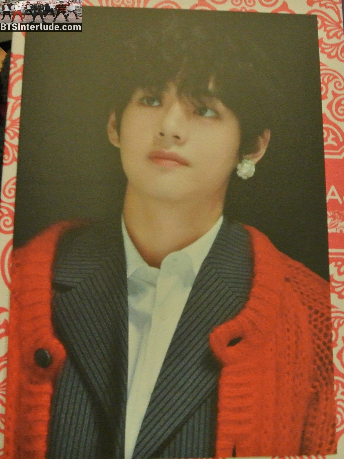 BTS POSTCARD V KIM TAEHYUNG 김태형 2019 MMAS RED JACKET PRADA RED CARPET