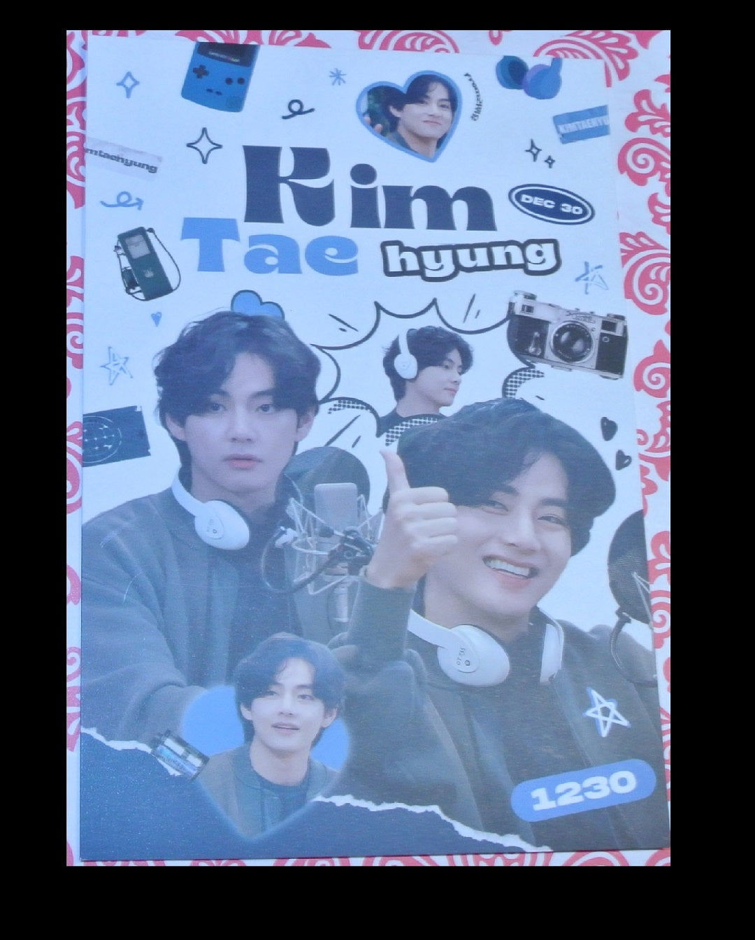 BTS POSTCARD FANSITE V KIM TAEHYUNG 김태형 RADIO SHOW APPEARANCE BROWN SWEATER PHOTO FANSITE
