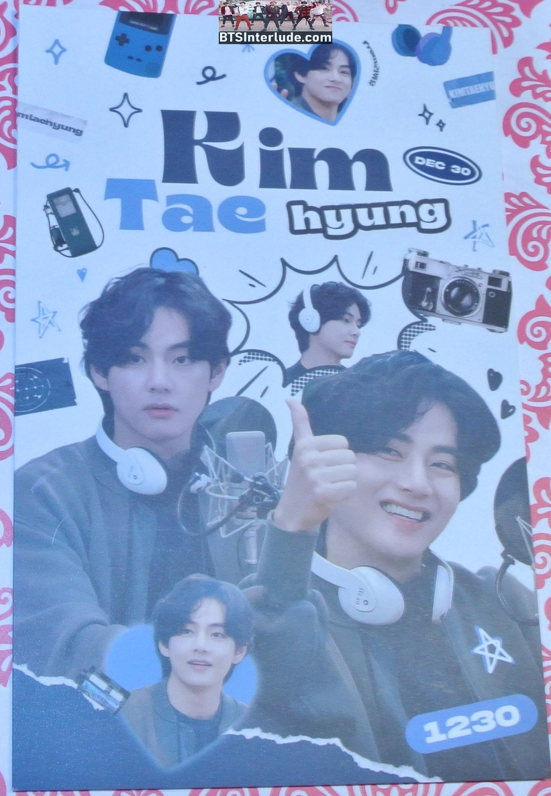 BTS POSTCARD FANSITE V KIM TAEHYUNG 김태형 RADIO SHOW APPEARANCE BROWN SWEATER PHOTO FANSITE