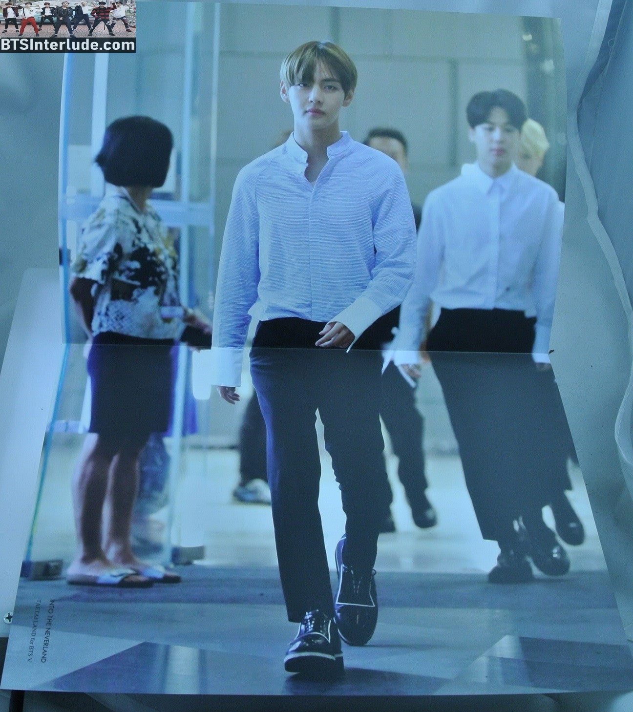 BTS POSTER FANSITE V KIM TAEHYUNG 김태형 WHITE STRIPED SHIRT BLACK SLACKS 2 PAGES TAE TAE LAND FANSITE INTO THE NEVERLAND