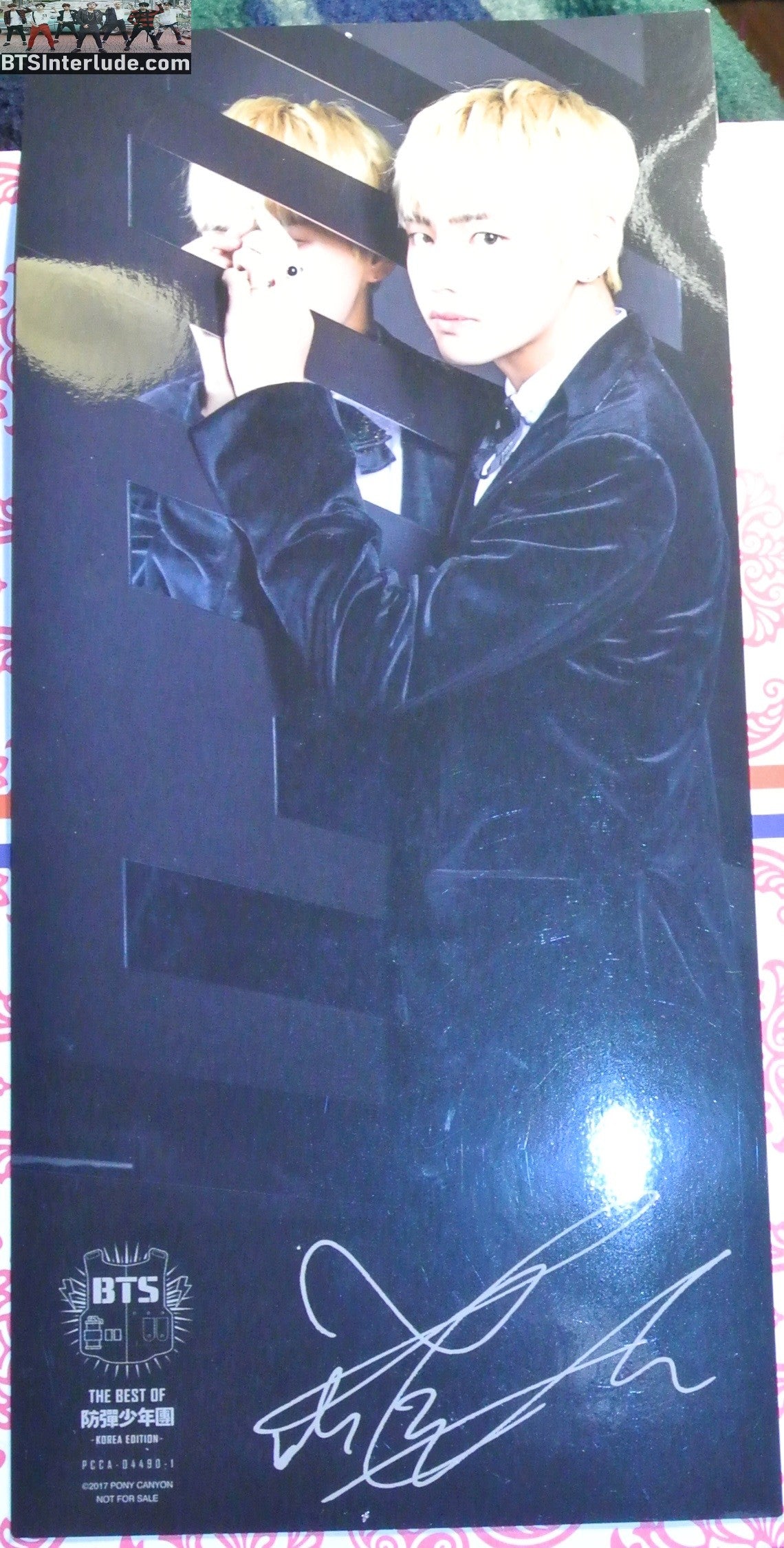 BTS POSTER MINI V KIM TAEHYUNG 김태형 THE BEST JAPAN 2 SIDED BLOND HAIR BLACK TUX MIRRORS OFFICIAL MERCHANDISE