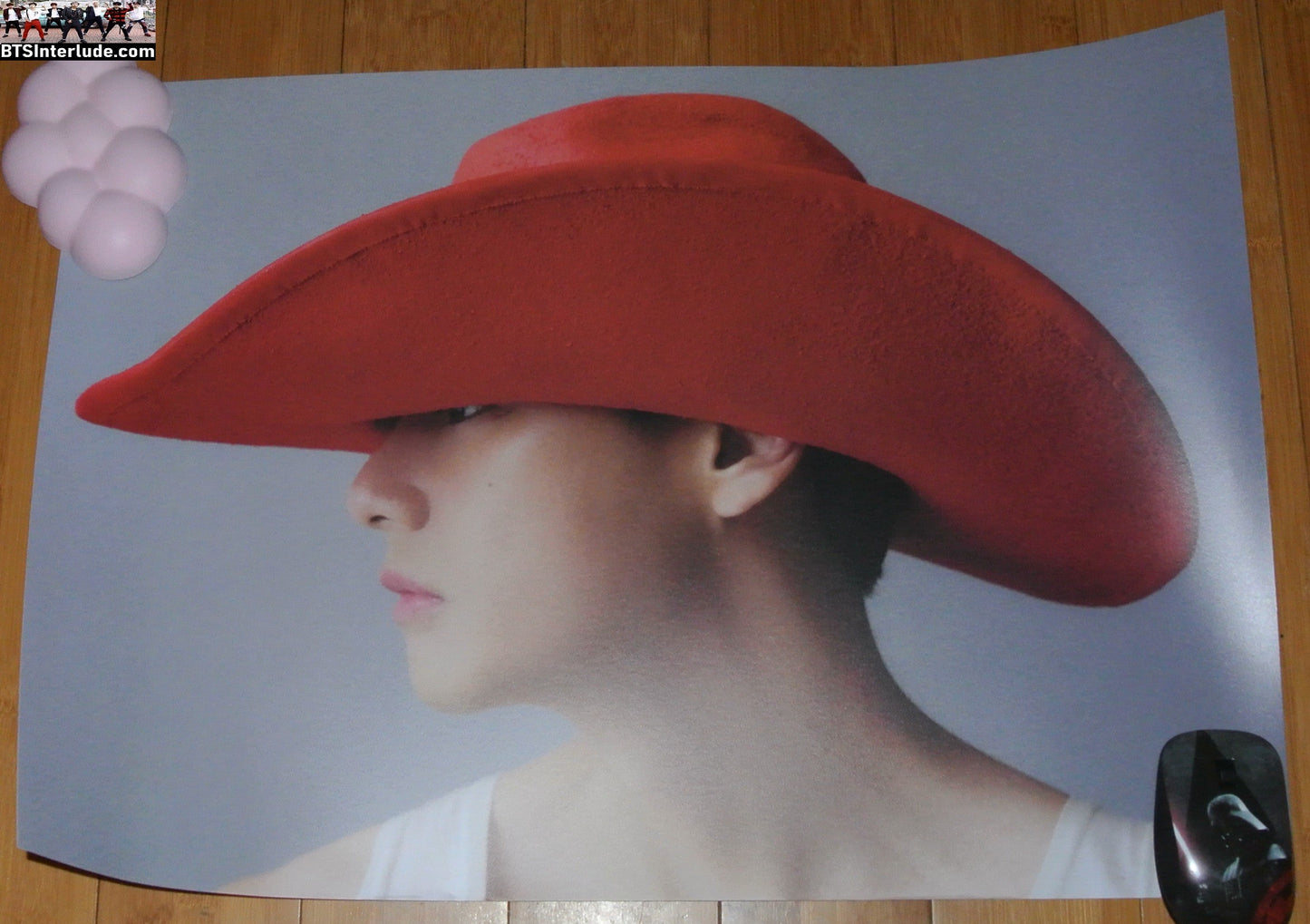 BTS POSTER OFFICIAL V KIM TAEHYUNG 김태형 TYPE RED COWBOY HAT PROFILE OFFICIAL MERCHANDISE