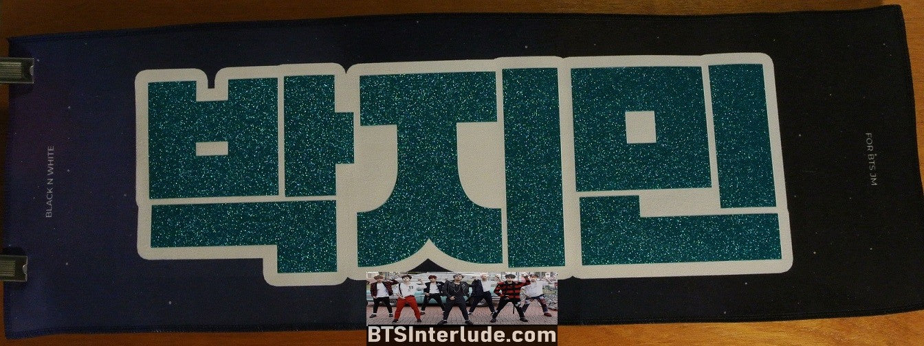 BTS SLOGAN FABRIC PARK JIMIIN 박지민 5TH MUSTER JAPAN BLOND HAIR GREEN SEQUIN JACKET BLACK N WHITE FANSITE BANNER 2 SIDED LIMITED EDITION
