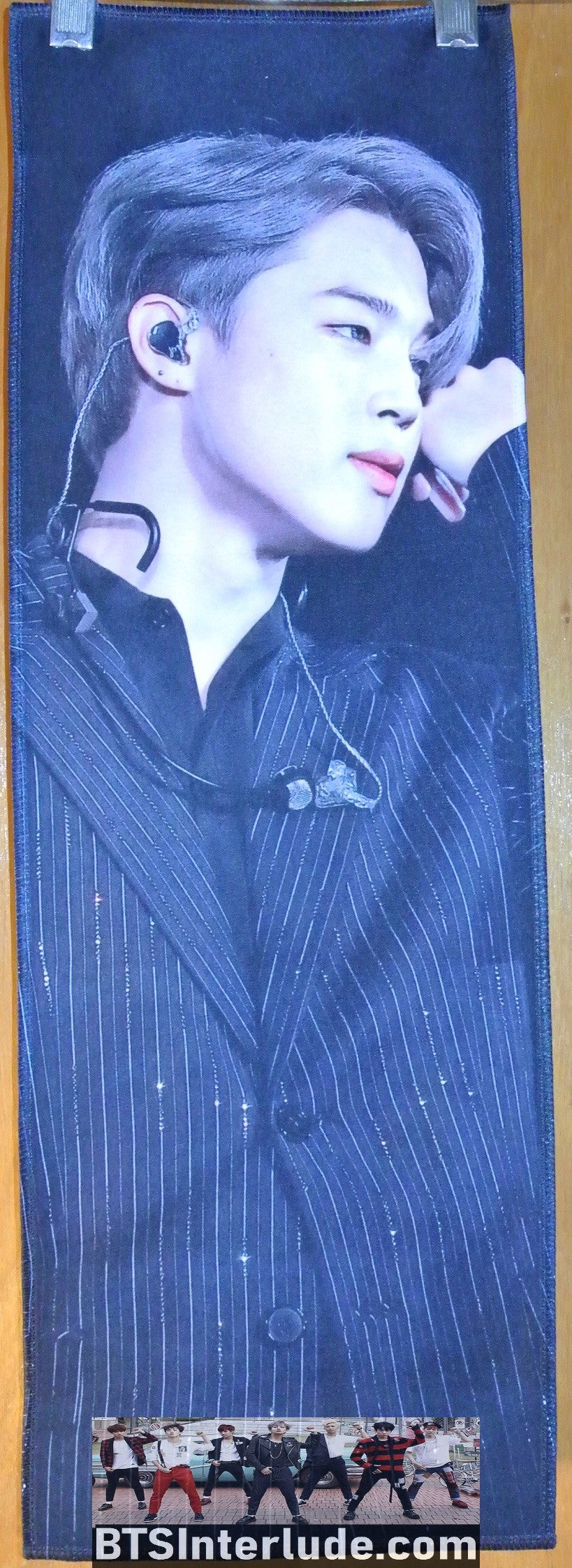 BTS SLOGAN FABRIC PARK JIMIIN 박지민 SILVERY BLOND HAIR BLACK PINSTRIPES POSSIBLY CATS PAW FANSITE BANNER 2 SIDED LIMITED EDITION