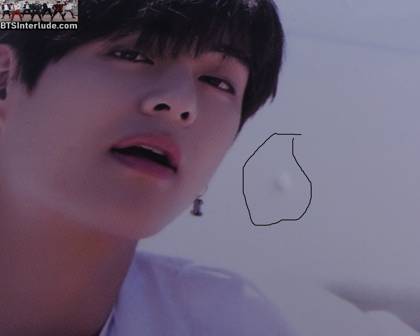 BTS SLOGAN CARDSTOCK V KIM TAEHYUNG 김태형 2 SHOT WHITE SHIRT FANSITE BANNER 2 SIDED LIMITED EDITION
