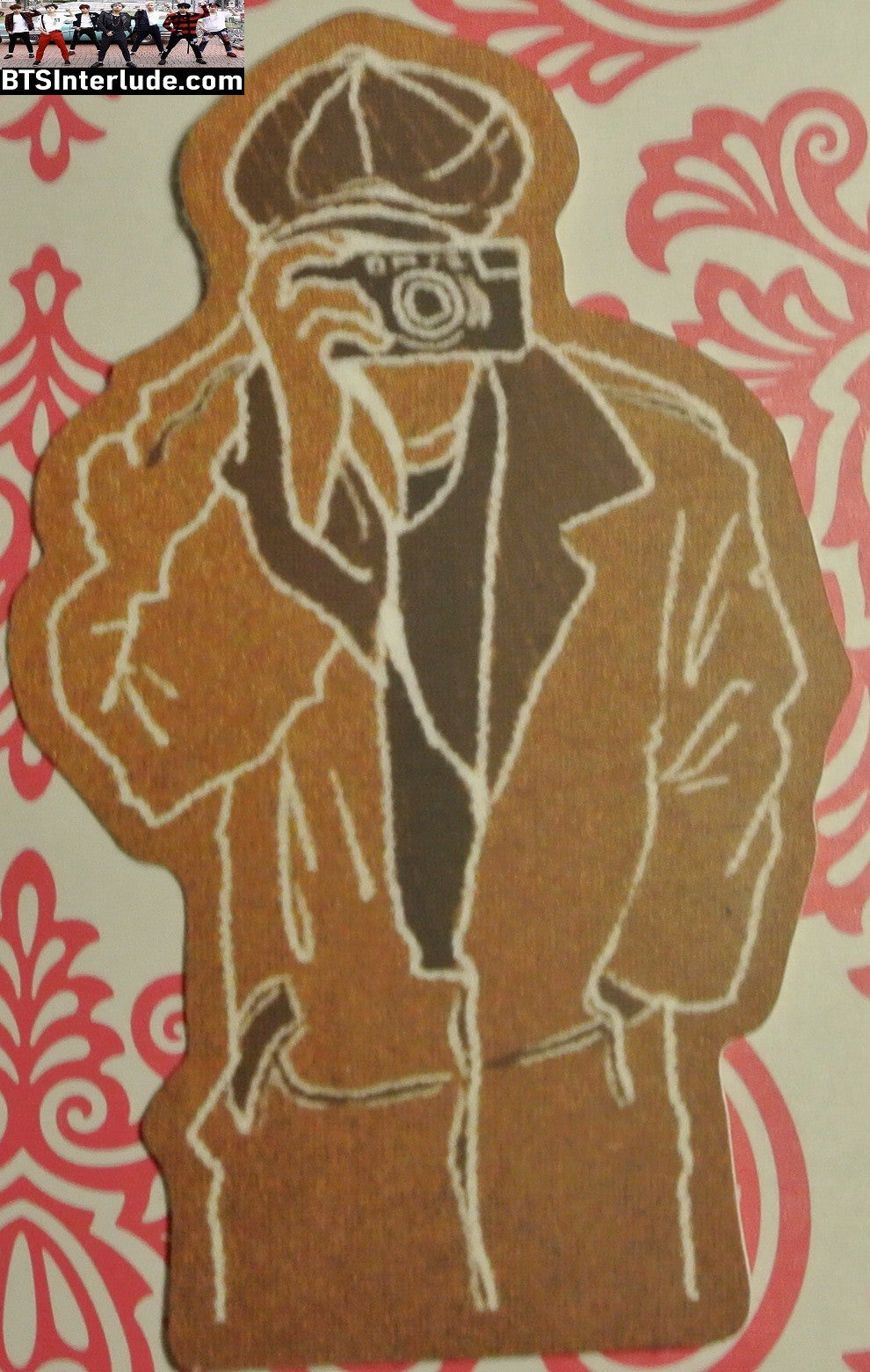 BTS STICKER V KIM TAEHYUNG 김태형 BROWN SCENERY MUSIC VIDEO SCENE CAMERA HAT