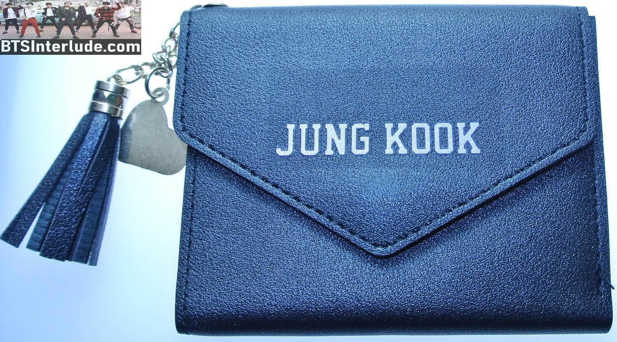 BTS WALLET JEON JUNGKOOK 전정국 NEW BLACK PINK TRIFOLD GOLD HEART TASSEL