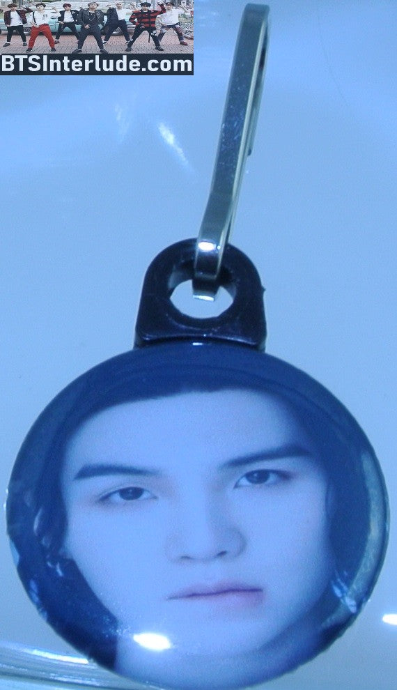 BTS ZIPPER PULL BUTTON SUGA MIN YOONGI 민윤기 LIP BITE PURSE BACKPACK JACKET