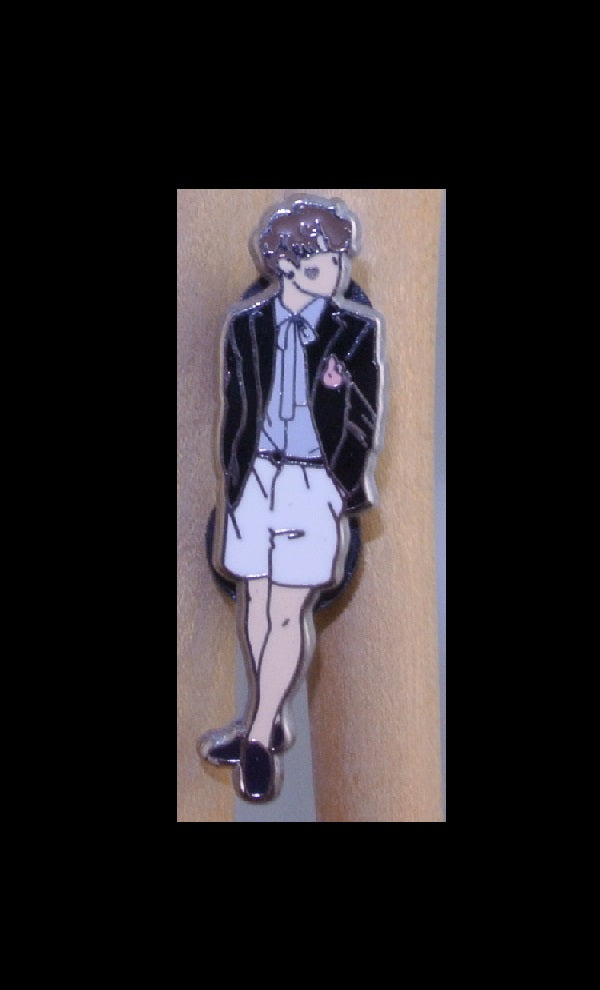 BTS PIN ENAMEL SILVER JEON JUNGKOOK 전정국 AIRPORT FASHION BT21 COOKY NAVY BLAZER WHITE SHORTS BADGE BUTTON