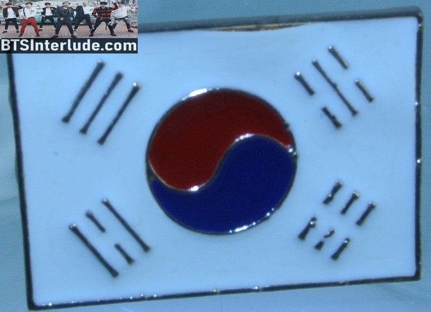 BTS KPOP INTEREST ENAMEL PIN BADGE BUTTON GOLD SMALL SOUTH KOREAN FLAG TAEGEUKGI JUNGKOOK V JIMIN RM J-HOPE SUGA JIN
