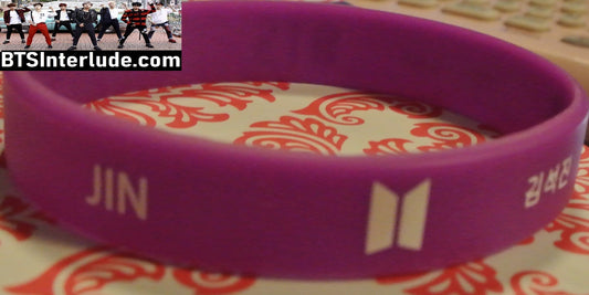 BTS BRACELET JIN KIM SEOKJIN 김석진 PURPLE SILICONE NAME IN WHITE DOORS BIRTHDAY