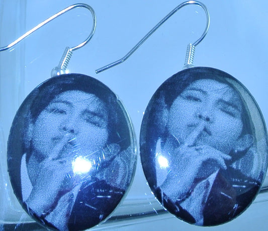 BTS EARRINGS BUTTON RM KIM NAMJOON 김남준 2 IN 1 SEXY SHHHH BLACK WHITE PIERCED OR CLIPS DANGLE DROP
