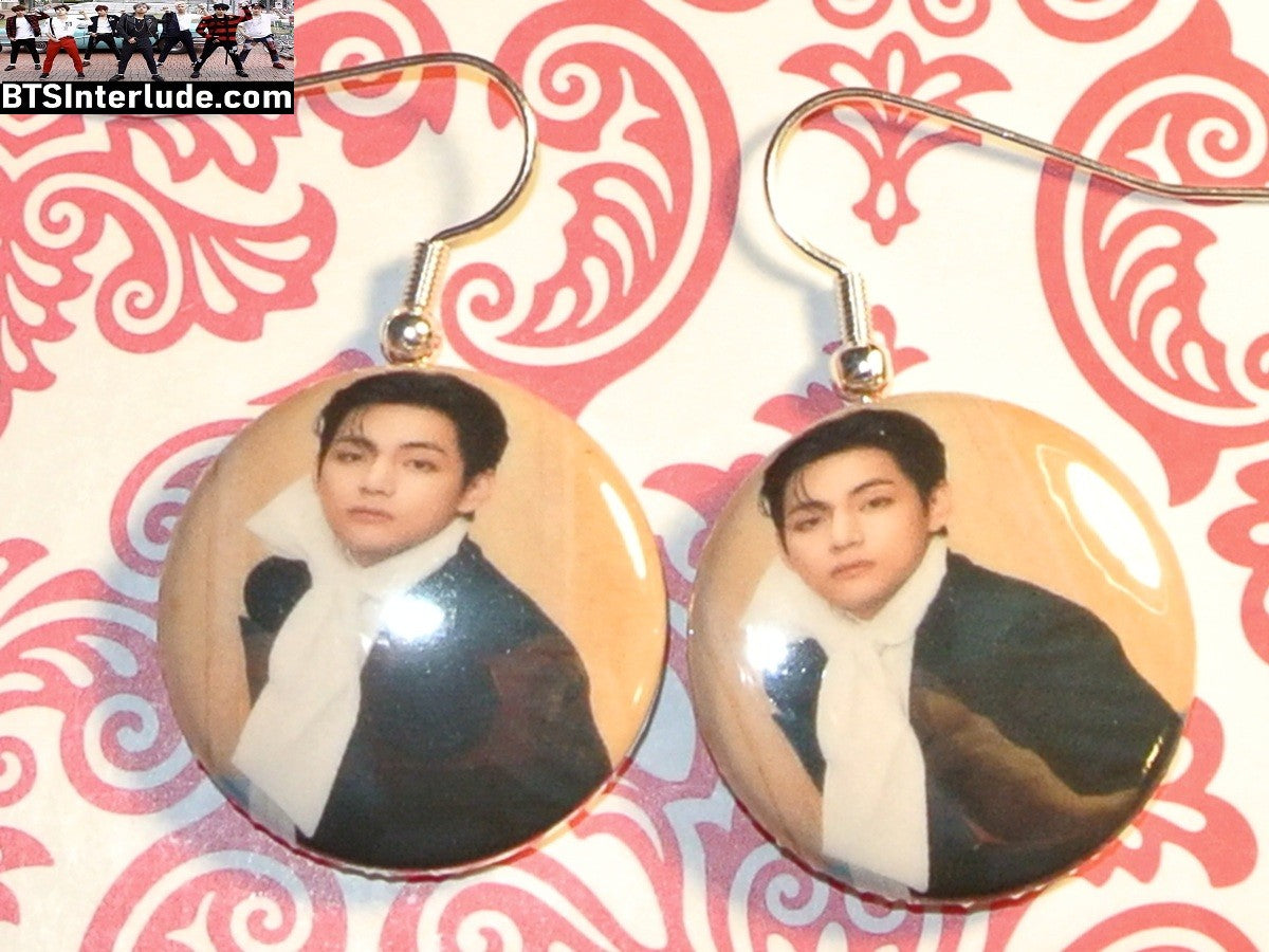 BTS EARRINGS BUTTON V KIM TAEHYUNG 김태형 2 IN 1 NORMAL YELLOW PIERCED OR CLIPS DANGLE DROP