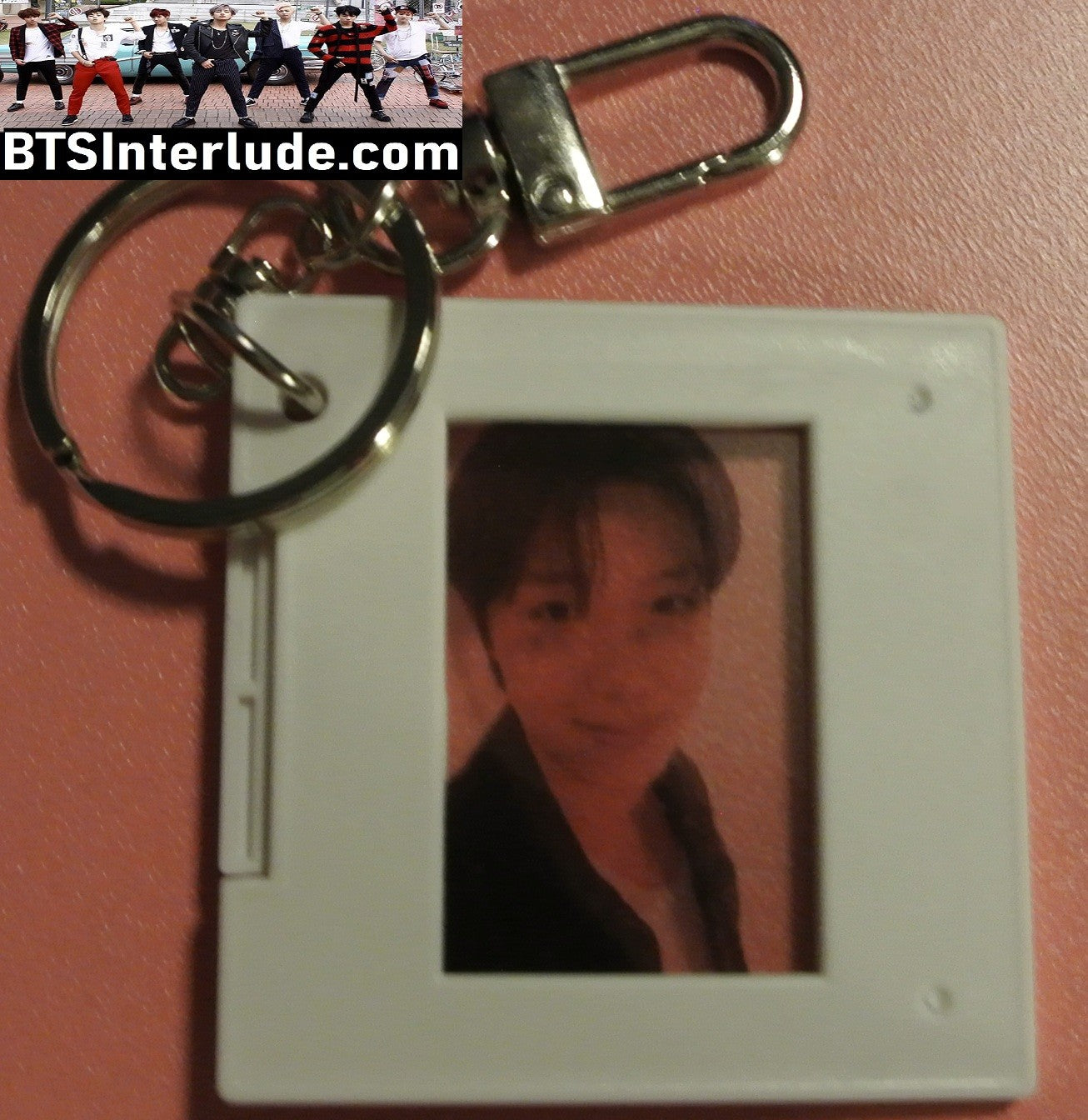 BTS KEYCHAIN ACRYLIC J-HOPE JUNG HOSEOK 정호석 POB FILM CELL ARIRANG CLIP CLASP KEYRING KEY CHAIN RING