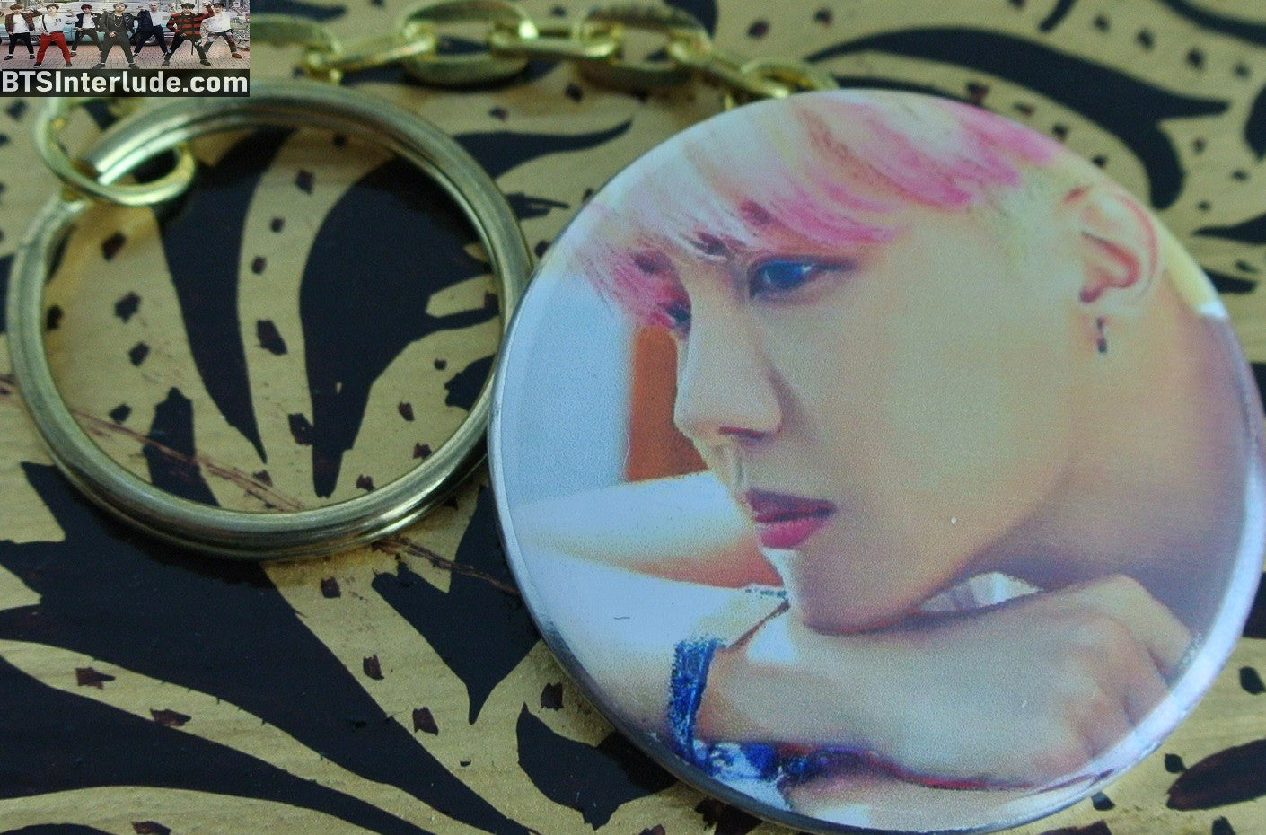 BTS KEYCHAIN BUTTON GOLD J-HOPE JUNG HOSEOK 정호석 BUTTER PINK BLOND HAIR PROFILE KEYRING KEY RING CHAIN