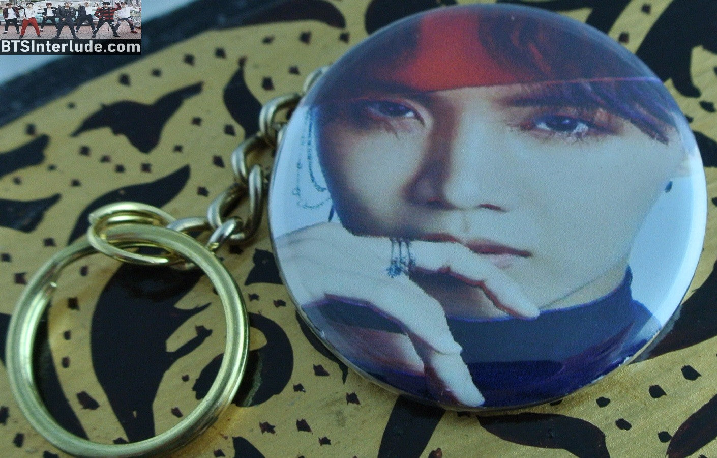 BTS KEYCHAIN BUTTON GOLD J-HOPE JUNG HOSEOK 정호석 RED GLASS KEYRING KEY RING CHAIN