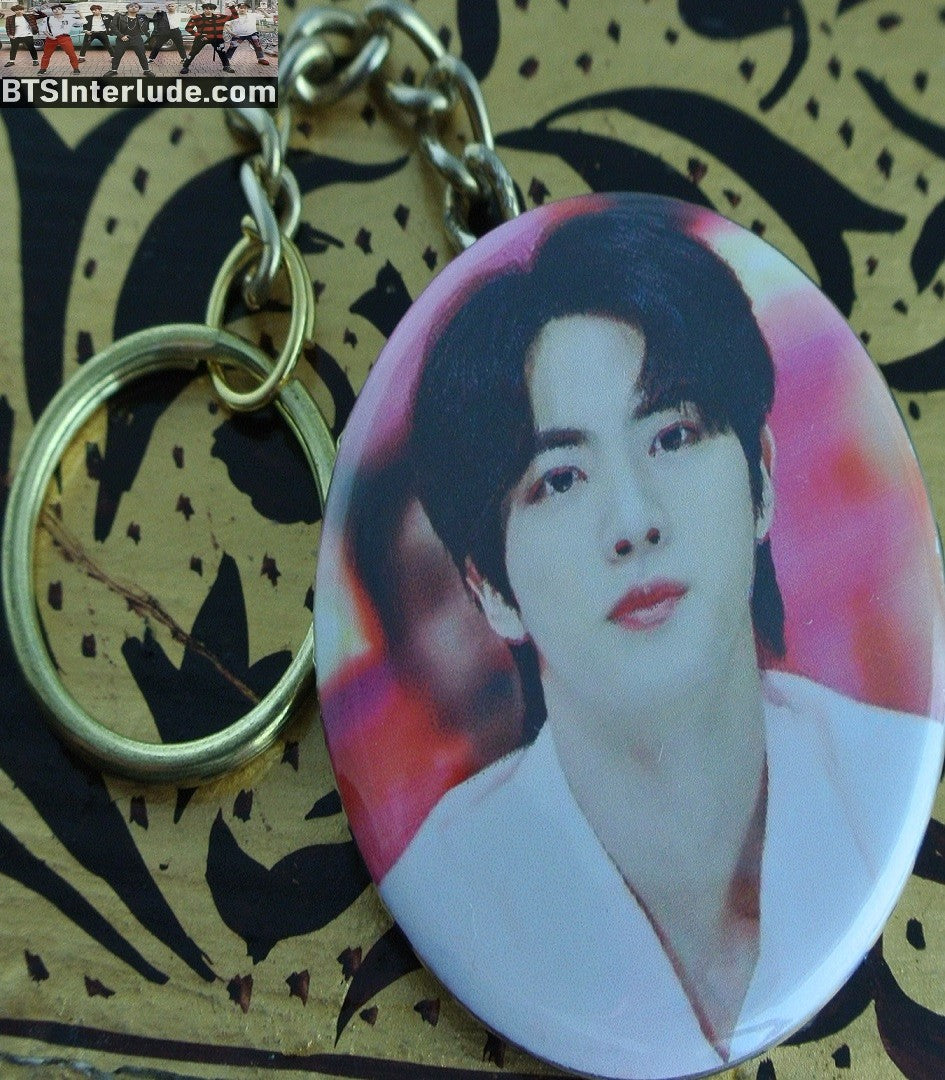 BTS KEYCHAIN BUTTON GOLD JIN KIM SEOKJIN 김석진 WHITE SUIT PINK BACKGROUND KEYRING KEY RING CHAIN