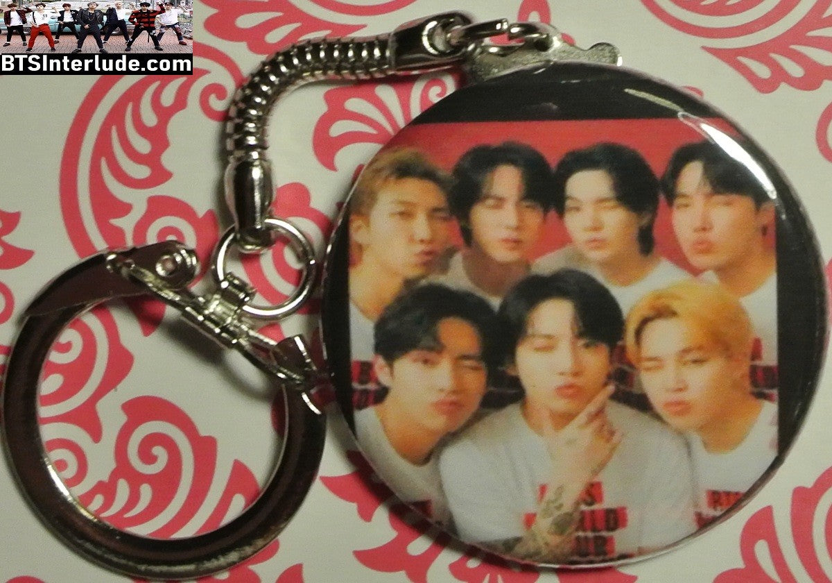 BTS KEYCHAIN BUTTON GROUP ARIRANG WHITE T SHIRTS 방탄소년단 JUNGKOOK V JIMIN RM J-HOPE SUGA JIN KEYRING KEY CHAIN RING