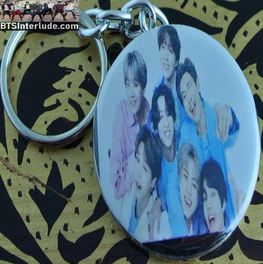 BTS KEYCHAIN BUTTON GROUP WHITE BACKGROUND JUNGKOOK V JIMIN RM J-HOPE SUGA JIN KEYRING KEY CHAIN RING