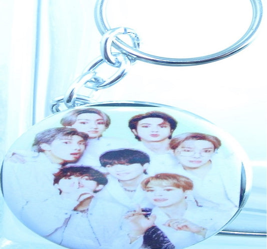 BTS KEYCHAIN BUTTON GROUP WHITE SUITS JUNGKOOK V JIMIN RM J-HOPE SUGA JIN KEYRING KEY CHAIN RING