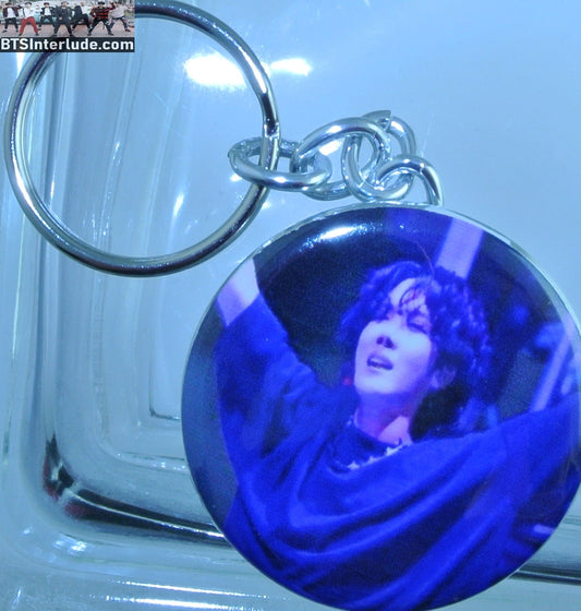 BTS KEYCHAIN BUTTON J-HOPE JUNG HOSEOK 정호석 LOLLAPALOOZA CHICAGO KEYRING KEY RING CHAIN