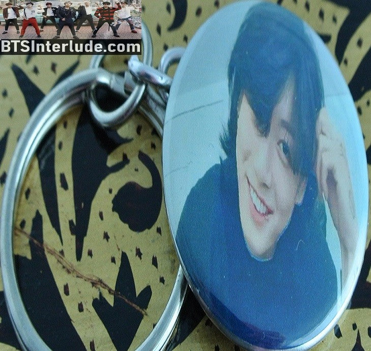 BTS KEYCHAIN BUTTON JEON JUNGKOOK 전정국 V LIVE BOXING LONG HAIR KEYRING KEY CHAIN RING