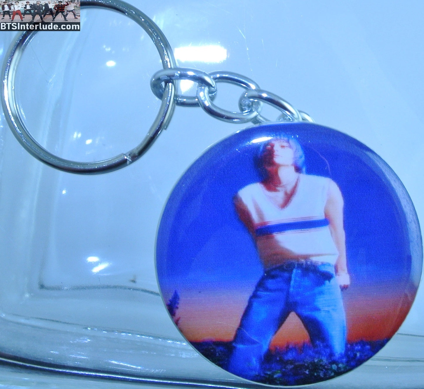 BTS KEYCHAIN BUTTON V KIM TAEHYUNG 김태형 BAZAAR STRIPED VEST BLUE HAIR KEYRING KEY CHAIN RING