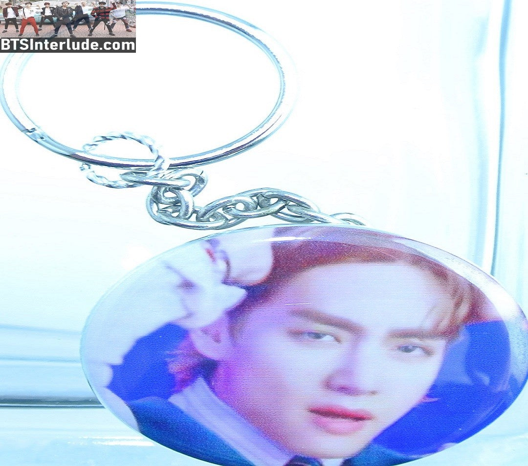 BTS KEYCHAIN BUTTON V KIM TAEHYUNG 김태형 DYNAMITE HAIR SWEEP KEYRING KEY CHAIN RING