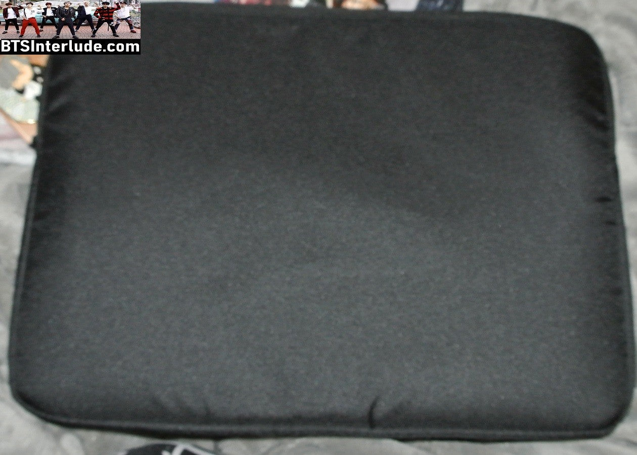 BTS LAPTOP SLEEVE 15" V KIM TAEHYUNG 김태형 BLUE HAIR BLACK JACKET PADDED LINED WITH VELVET ZIP TOP