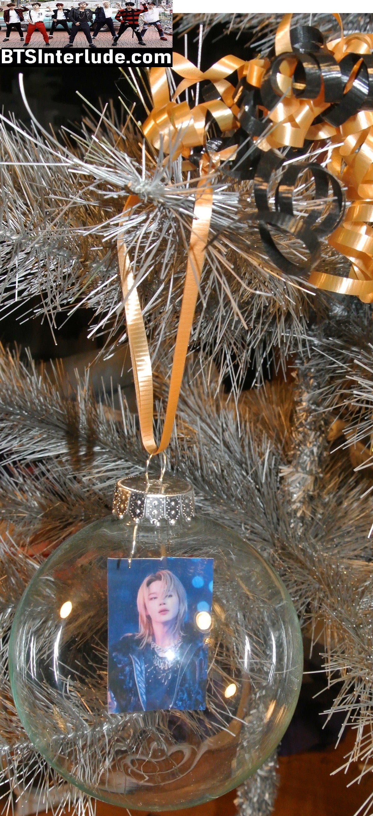 BTS CHRISTMAS ORNAMENT GLASS 4 INCH PARK JIMIN 박지민 ARIRANG TAN SHIRT BLOND PRINCE LIMITED EDITION