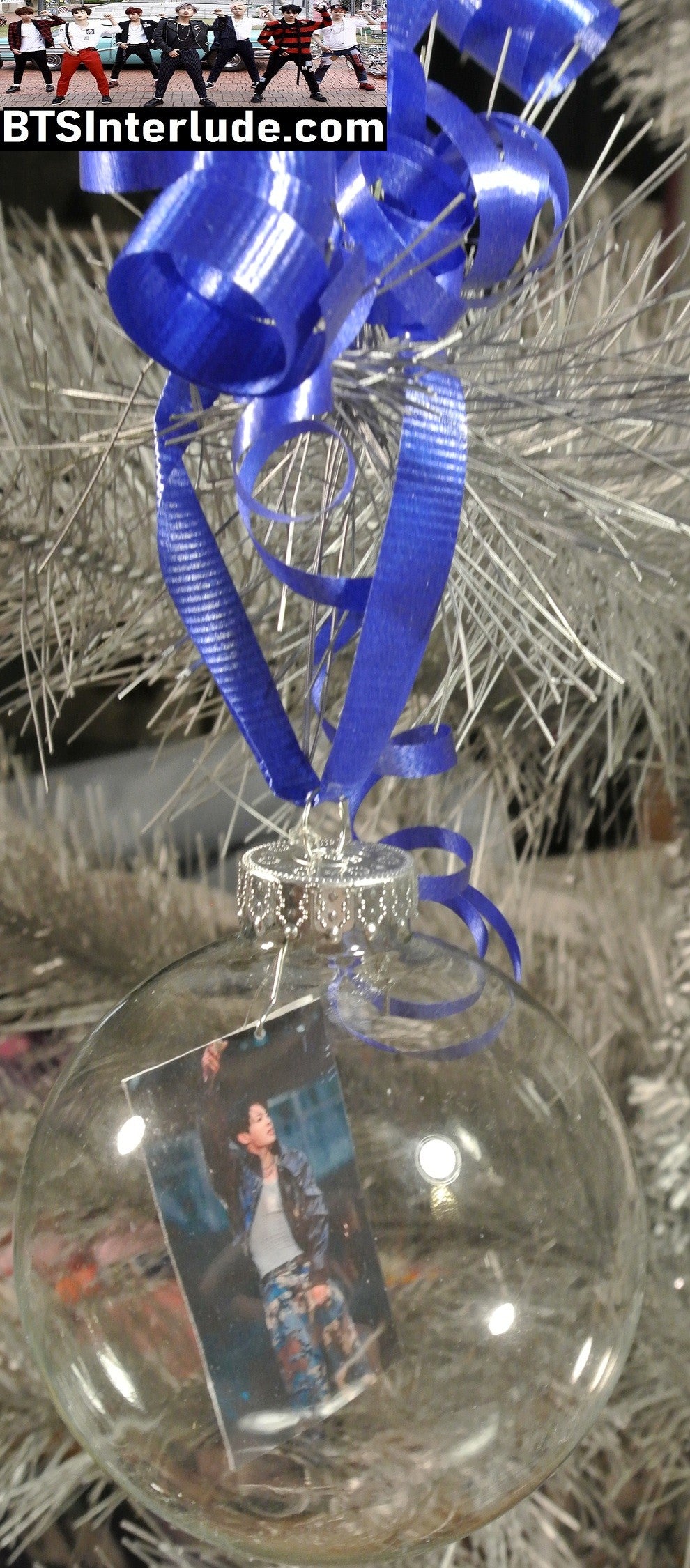 BTS CHRISTMAS ORNAMENT GLASS 4 INCH JEON JUNGKOOK 전정국 ARIRANG POINTING ARM UP LIMITED EDITION
