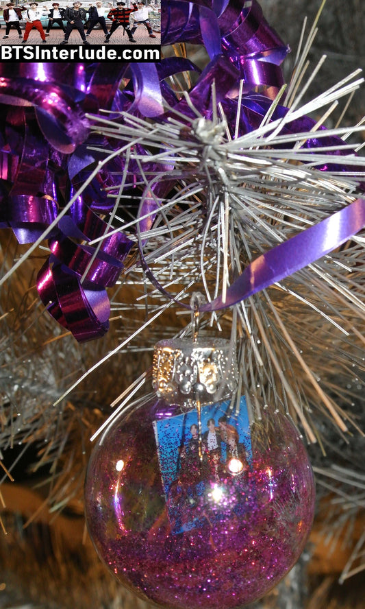 BTS CHRISTMAS ORNAMENT GLASS 1.75 INCH GROUP BANGTAN 방탄소년단 PURPLE GLITTER BLUE PURPLE JUNGKOOK V JIMIN RM J-HOPE SUGA JIN LIMITED EDITION