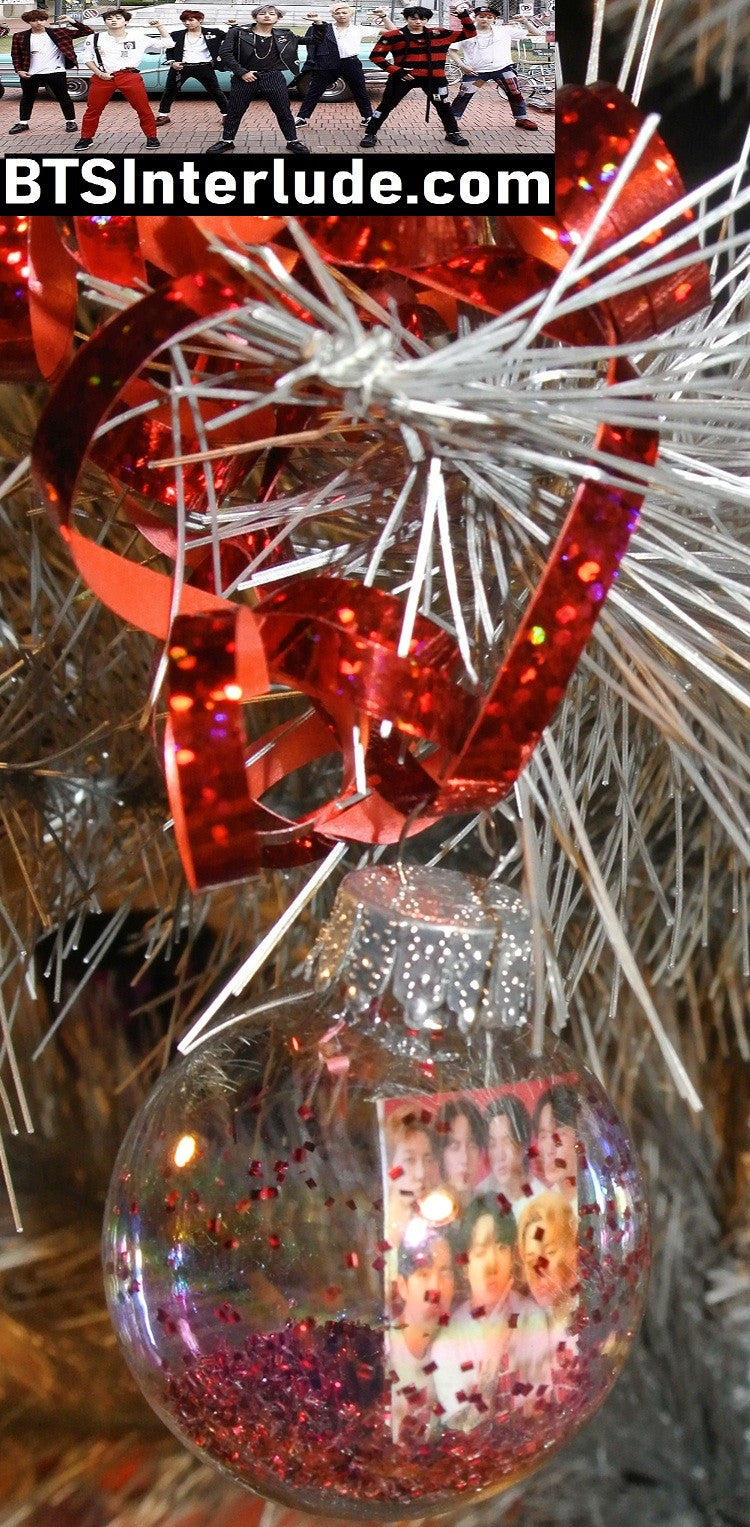 BTS CHRISTMAS ORNAMENT GLASS 1.75 INCH GROUP BANGTAN 방탄소년단 RED GLITTER ARIRANG RED WHITE T SHIRTS JUNGKOOK V JIMIN RM J-HOPE SUGA JIN LIMITED EDITION