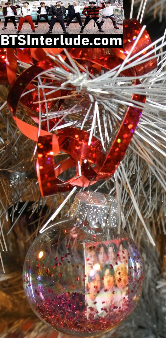 BTS CHRISTMAS ORNAMENT GLASS 1.75 INCH GROUP BANGTAN 방탄소년단 RED GLITTER ARIRANG RED WHITE T SHIRTS JUNGKOOK V JIMIN RM J-HOPE SUGA JIN LIMITED EDITION