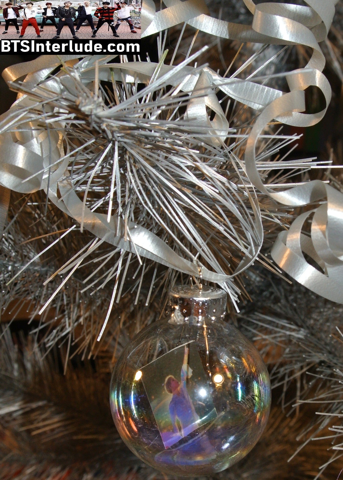 BTS CHRISTMAS ORNAMENT GLASS 1.75 INCH PARK JIMIN 박지민 PTD PERMISSION TO DANCE LA WHITE HAND SLIDE BACKLIT LIMITED EDITION