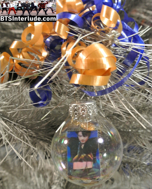 BTS CHRISTMAS ORNAMENT GLASS 1.75 INCH JEON JUNGKOOK 전정국 PTD PERMISSION TO DANCE FAKE LOVE TUMMY VOGUE LIMITED EDITION