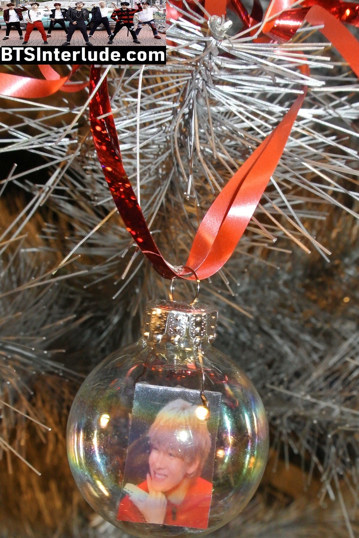 BTS CHRISTMAS ORNAMENT GLASS 1.75 INCH V KIM TAEHYUNG 김태형 RED JACKET TONGUE RED SWEATER CELL BLOND HAIR LIMITED EDITION