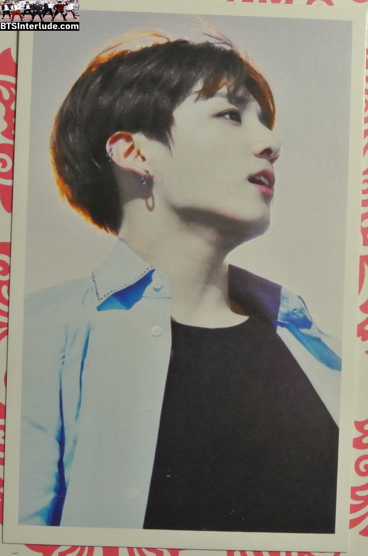 BTS PHOTOCARD FANSITE JEON JUNGKOOK 전정국 BLACK SHIRT BLUE SATIN SHIRT 3/4 PROFILE PC PHOTO CARD
