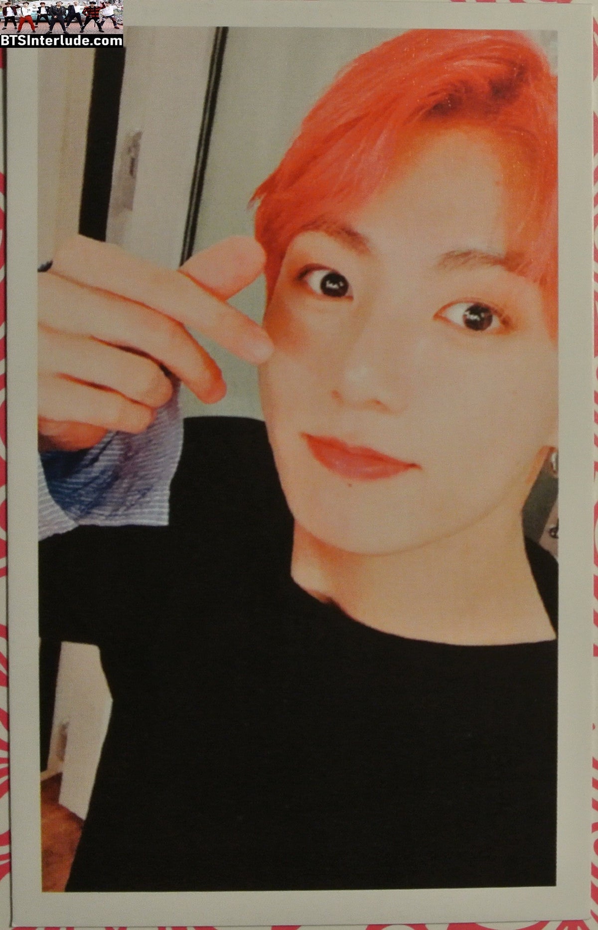 BTS PHOTOCARD FANSITE JEON JUNGKOOK 전정국 ORANGE HAIR FINGER HEART MIC PC PHOTO CARD
