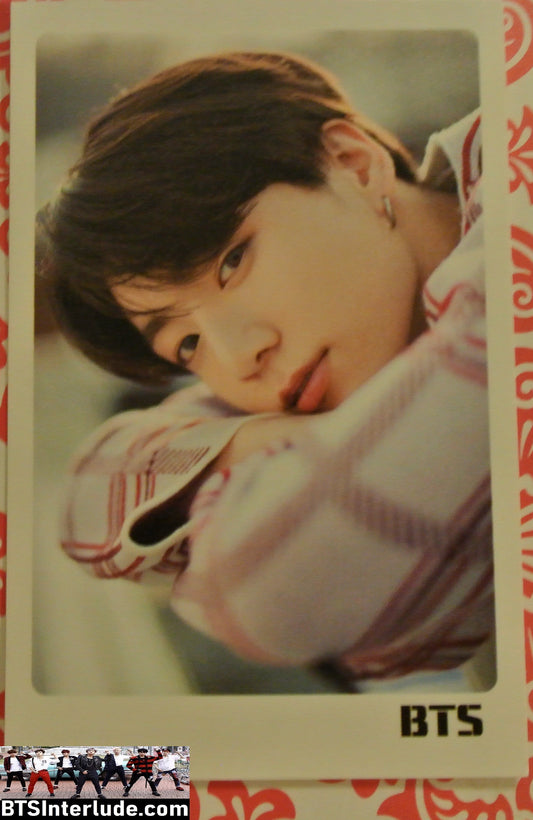 BTS PHOTOCARD FANSITE JEON JUNGKOOK 전정국 STRIPED PLAID RED WHITE SHIRT PHOTO CARD PC