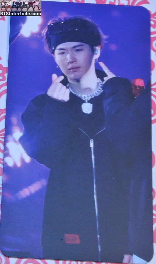 BTS PHOTOCARD FANSITE SUGA MIN YOONGI 민윤기 BLACK HOODIE FINGER HEARTS PHOTO CARD
