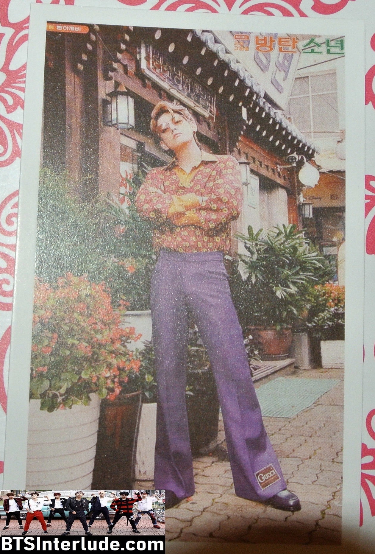 BTS PHOTOCARD FANSITE V KIM TAEHYUNG 김태형 2021 SEASONS GREETINGS PURPLE PANTS PHOTO CARD PC