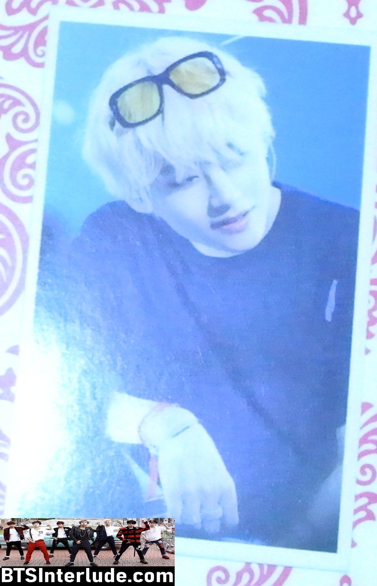 BTS PHOTOCARD FANSITE V KIM TAEHYUNG 김태형 BLOND HAIR GLASSES VERTICAL PHOTO CARD PC