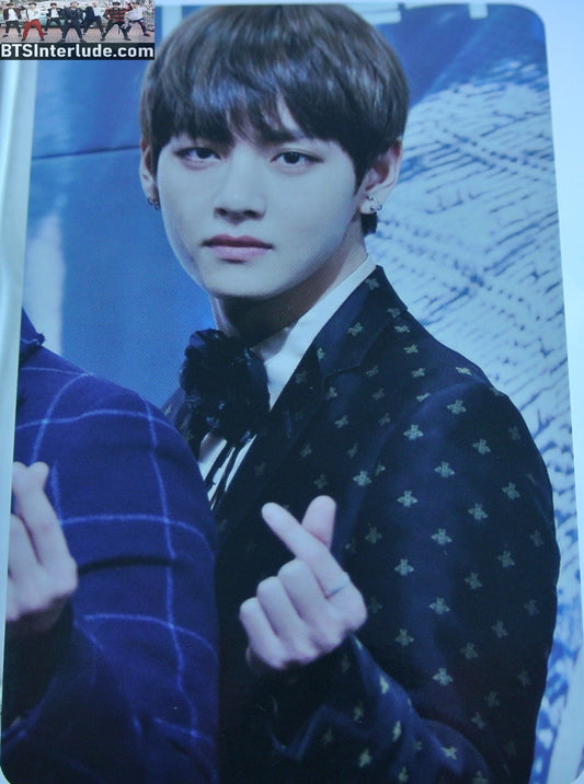 BTS PHOTOCARD FANSITE V KIM TAEHYUNG 김태형 FINGER HEART BLACK JACKET VELICITAS FANSITE ONE OF A KIND PHOTO CARD