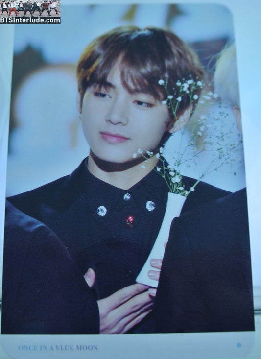 BTS PHOTOCARD FANSITE V KIM TAEHYUNG 김태형 SPARKLER AWARD BLACK JACKET VIA FANSITE ONCE IN A VLUE MOON PHOTO CARD