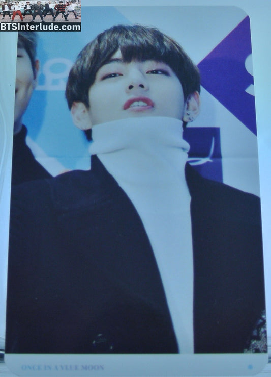 BTS PHOTOCARD FANSITE V KIM TAEHYUNG 김태형 WHITE TURTLENECK BLACK JACKET VIA FANSITE ONCE IN A VLUE MOON PHOTO CARD